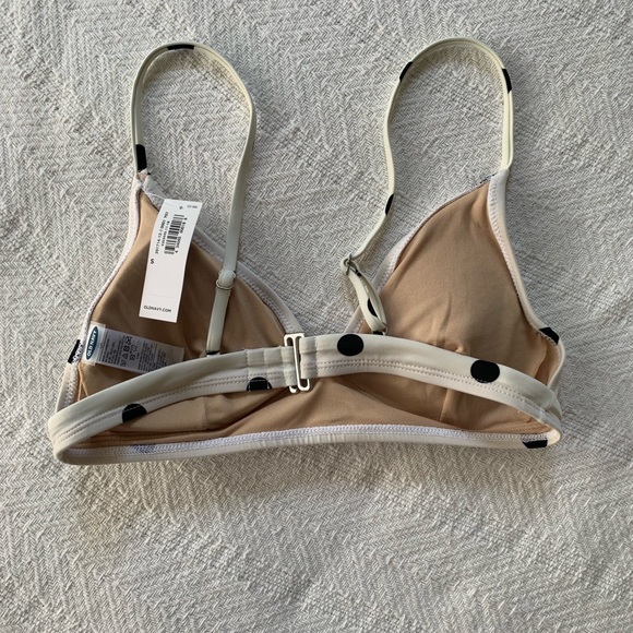 NWT bikini top 🌸 50% OFF BUNDLES - Picture 3 of 3